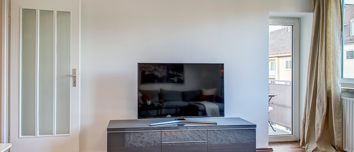 appartamento München Schwabing 04 soggiorno 9871