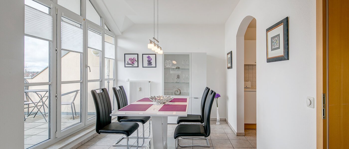 appartamento Unterschleißheim 02 soggiorno 9888