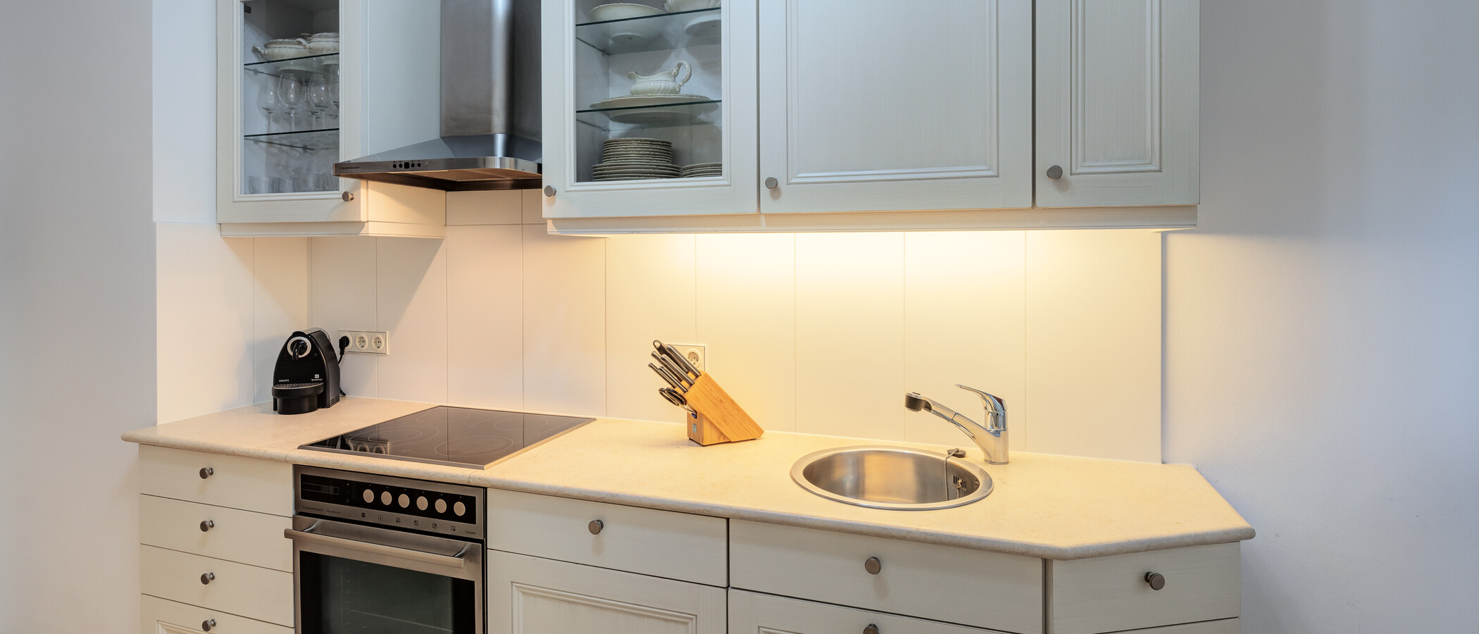 appartamento München Schwabing-Nord (zw. Belgrad- & Leopoldstraße) 03 cucina 9895