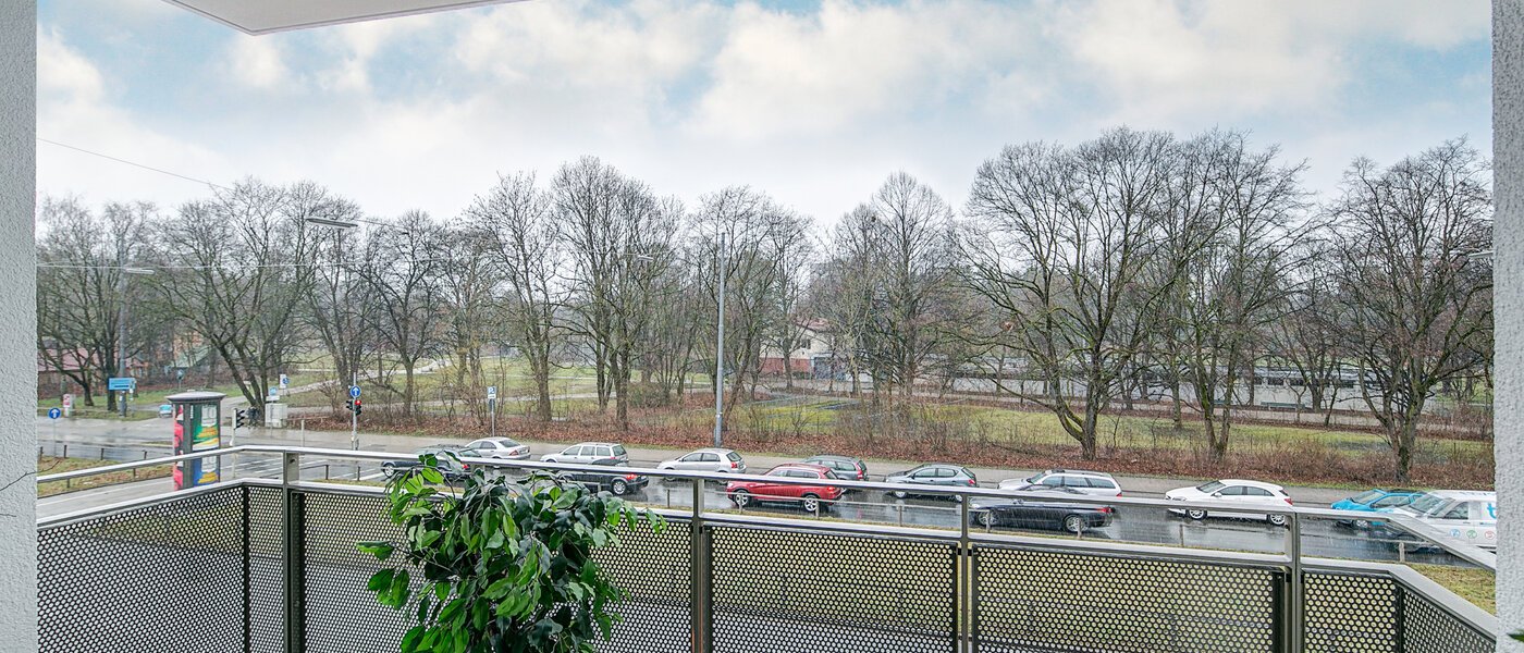 appartamento München Schwabing-Georgenschwaige 02 balcone 9904