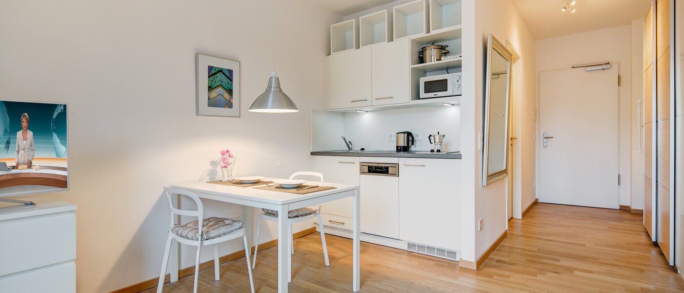 abitazione München Giesing 03 soggiorno 9916