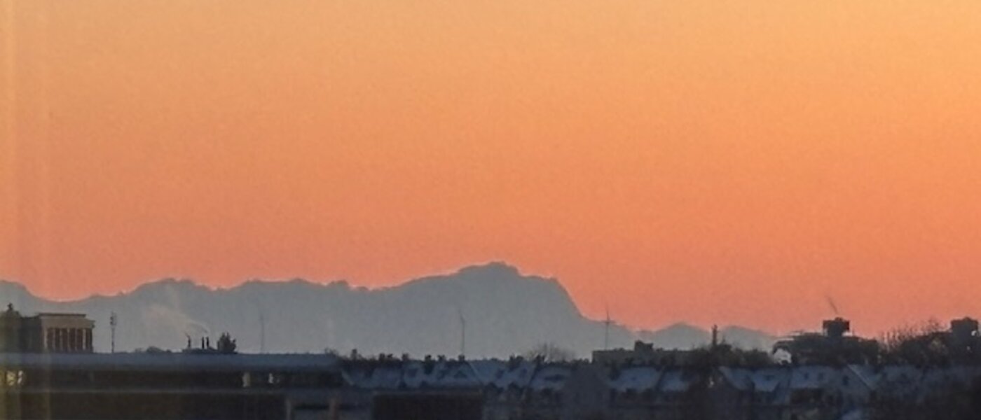 villa München Lehel 01 soggiorno 995