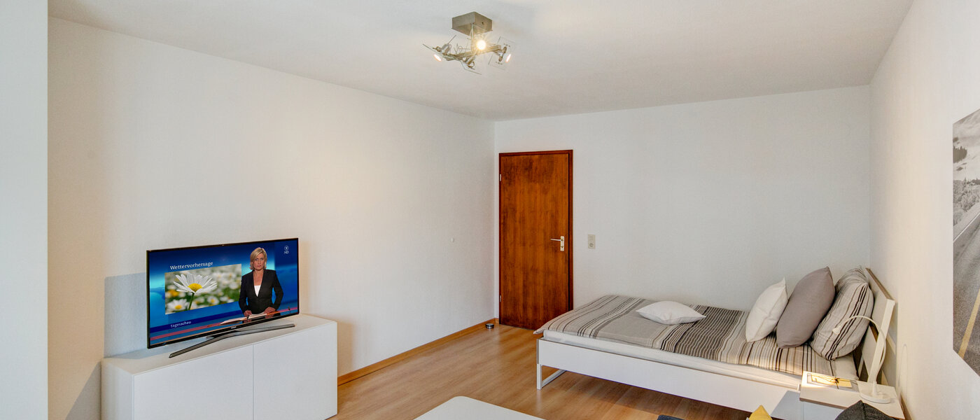 appartamento Unterschleißheim 05 soggiorno 9952