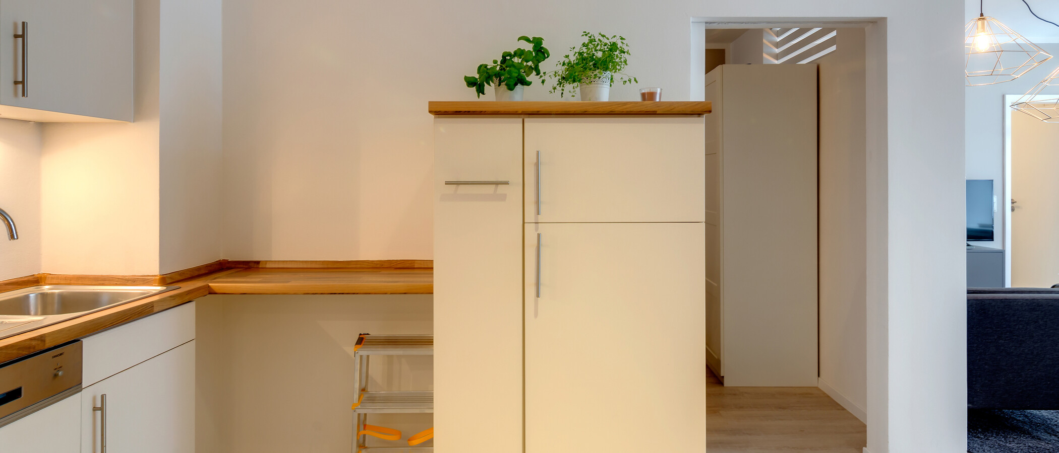 appartamento München Schwabing-West (rund um den Hohenzollernplatz) 05 cucina 9957