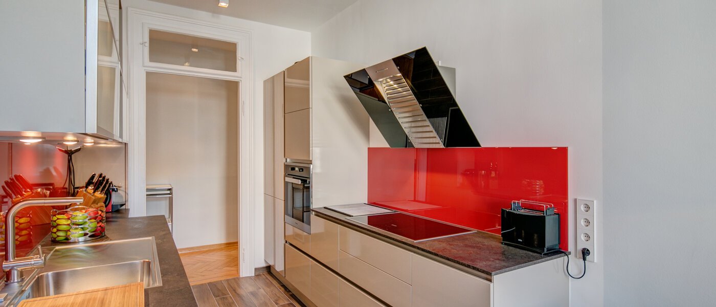 appartamento München Gärtnerplatzviertel 04 cucina 9966