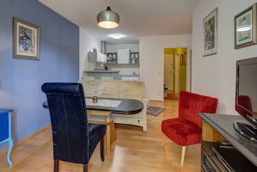 Appartamento ben ammobiliato, a Pasing