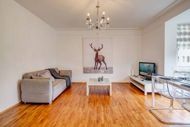 Appartamento molto ben arredato, a Maxvorstadt