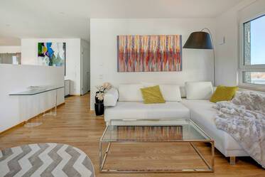 Appartamento arredamento premium, a Berg am Laim