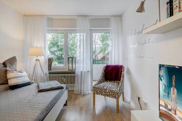 Appartamento molto ben arredato, a Moosach