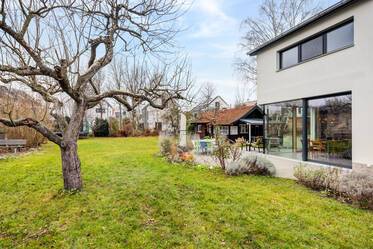 Casa moderna e spaziosa progettata da un architetto in affitto 