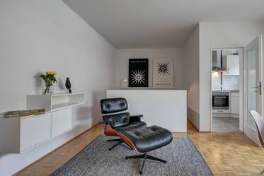 Appartamento di 1,5 stanze elegante e splendidamente arredato