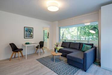 Appartamento molto ben arredato, a Schwabing