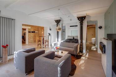 Stravagante e lussuoso loft di design di 6 stanze