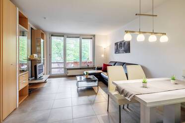 Appartamento ben arredato, a Oberföhring