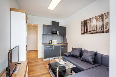 Maxvorstadt: appartamento mansardato con balcone