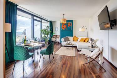 Appartamento molto ben arredato, a Schwabing