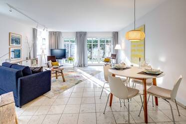 Appartamento molto ben arredato, a Nymphenburg