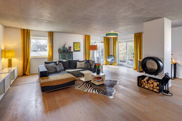 Esclusivo attico di 4 stanze in affitto a Solln