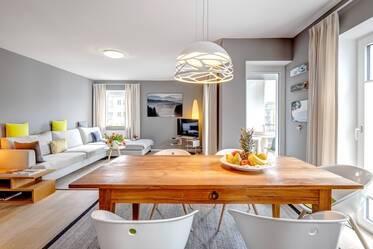 Appartamento molto ben arredato, a Nymphenburg