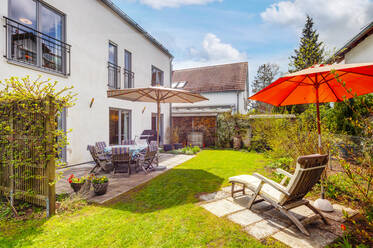 Casa indipendente ben arredata, a Neukeferloh
