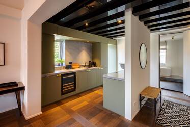 Bellissima proprietà di design in ottima posizione in affitto