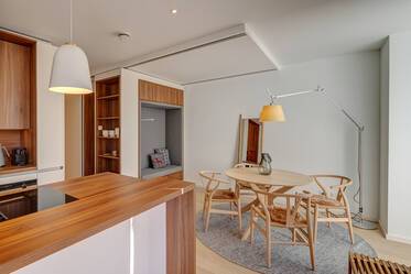 Appartamento di design a Van B in affitto