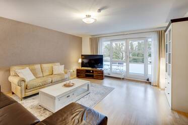 Bellissimo appartamento con balcone in un buon quartiere