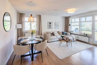 Elegante appartamento di 3 stanze ad Altbogenhausen