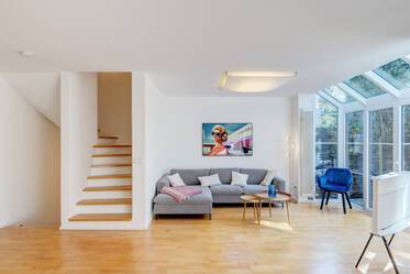 Moderna casa bifamiliare in un quartiere tranquillo