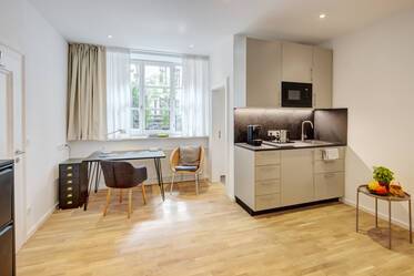 Prima occupazione, completamente ristrutturato e arredato di recente.