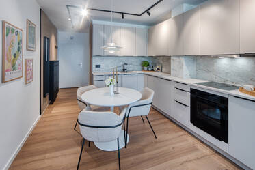 Appartamento di pregio in centro a Schwabing-West