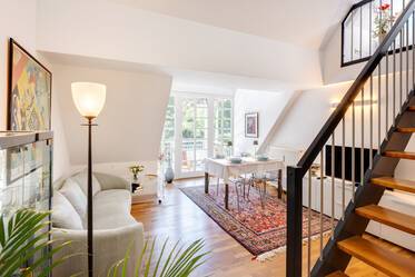 Splendido appartamento duplex con galleria e vista mozzafiato