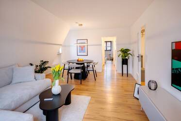 Attico molto ben arredato, a Isarvorstadt