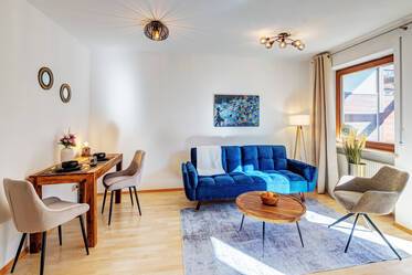 Appartamento con giardino ben arredato, a Altperlach