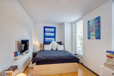 Helle Wohnung mit großem Balkon zum ruhigen Innenhof