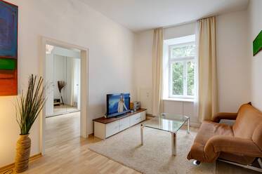 Appartamento ben arredato, a Schwabing