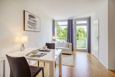 Appartamento ben arredato, a Schwabing