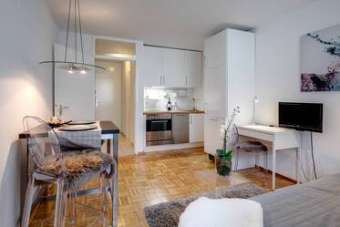 Abitazione ben arredata, a Schwabing