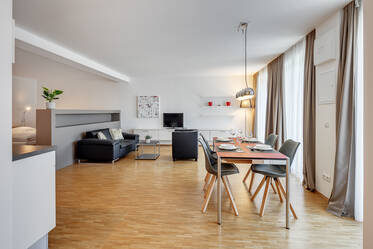 Appartamento ben arredato, a Großhadern