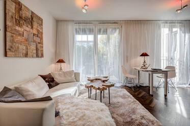 PRIMA OCCUPAZIONE: Appartamento di lusso in Nymphenburg Straße