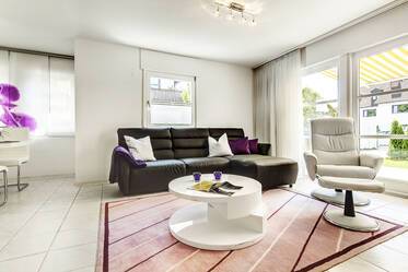 Casa indipendente molto ben arredata, a Unterschleißheim