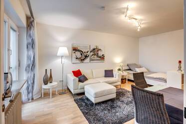 Appartamento molto ben arredato, a Schwabing-West