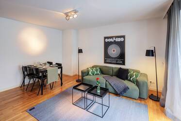 Appartamento ammobiliato in posizione privilegiata nel quartiere universitario