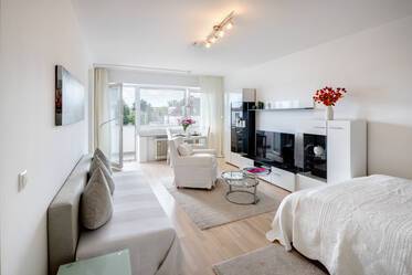 Appartamento come nuovo a Berg am Laim con lavatrice