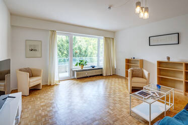 Schwabing: Appartamento di 4 stanze arredato, ideale per famiglie