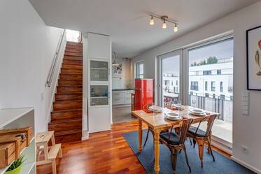 Luminoso e moderno appartamento in maisonette in affitto