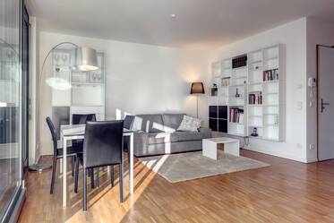 Appartamento arredamento esclusivo, a Nymphenburg-Gern