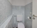 appartamento München Neuhausen 02 toilette per gli ospiti 12163