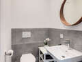 attico con terrazzo München Neuhausen 01 toilette per gli ospiti 13934
