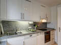 attico con terrazzo München Arabellapark 03 cucina 9024